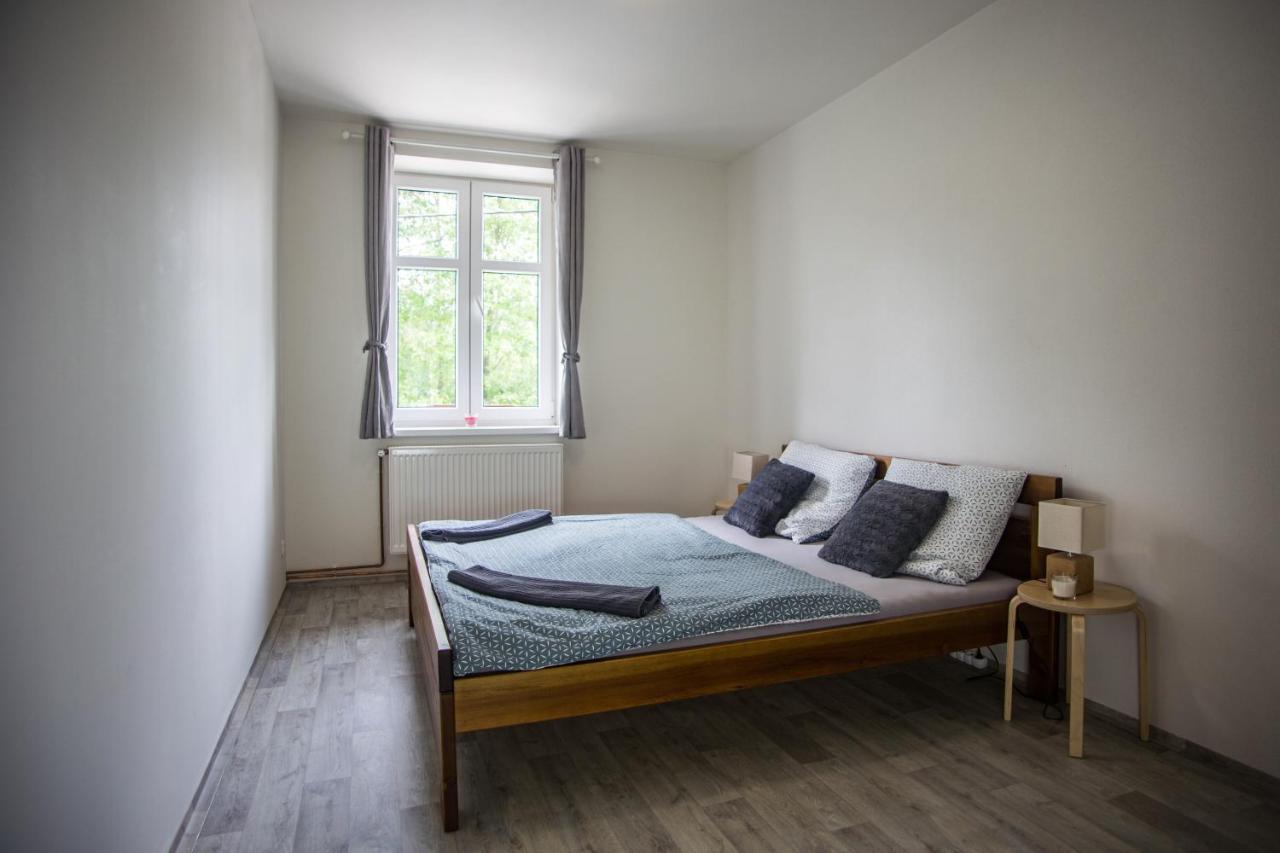 Apartmany Ve Mlejne Cachrov Εξωτερικό φωτογραφία